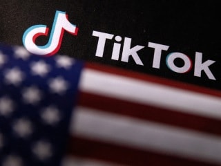 Trump Extends Deadline for US TikTok Sale to September